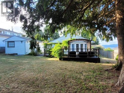 6963 Surrey Street, Powell River, BC - Outdoor With Deck Patio Veranda