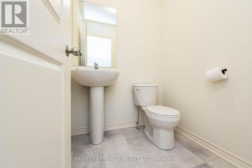 65 Donald Ficht Crescent, Brampton, ON - Indoor Photo Showing Bathroom