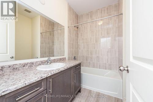 65 Donald Ficht Crescent, Brampton, ON - Indoor Photo Showing Bathroom