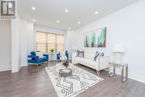 23 Lizzie Court, Caledon, ON - Indoor Photo Showing Living Room