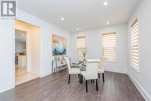 23 Lizzie Court, Caledon, ON - Indoor Photo Showing Dining Room