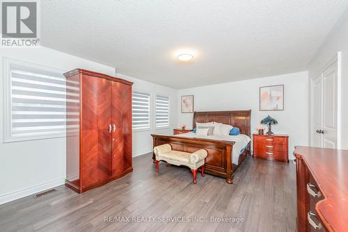 23 Lizzie Court, Caledon, ON - Indoor Photo Showing Bedroom