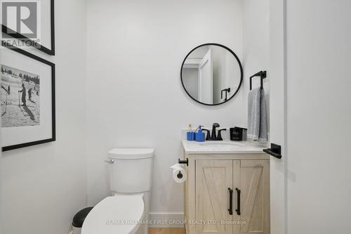 1640 Joe Oliver Road, Hamilton Township, ON - Indoor Photo Showing Bathroom