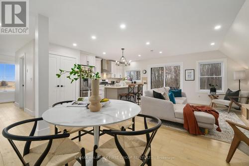 1640 Joe Oliver Road, Hamilton Township, ON - Indoor Photo Showing Living Room