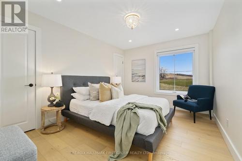 1640 Joe Oliver Road, Hamilton Township, ON - Indoor Photo Showing Bedroom