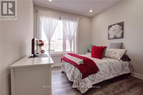 102 - 257 Millen Road, Hamilton (Stoney Creek), ON - Indoor Photo Showing Bedroom