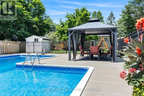 37 Talavera Crescent, London, ON - Outdoor With In Ground Pool With Deck Patio Veranda With Backyard