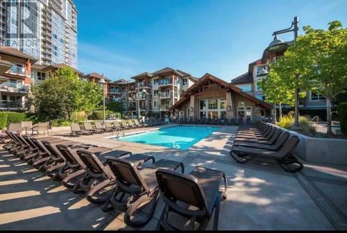 1093 Sunset Drive Unit# 302, Kelowna, BC - Outdoor With In Ground Pool
