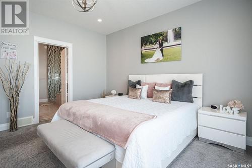 405 Prairie View Drive, Dundurn, SK - Indoor Photo Showing Bedroom