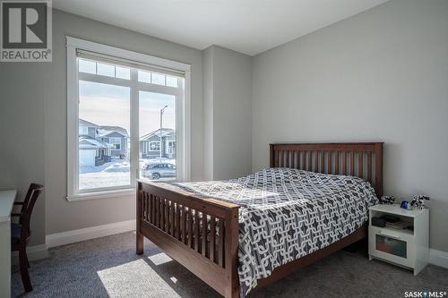 405 Prairie View Drive, Dundurn, SK - Indoor Photo Showing Bedroom