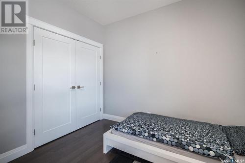 405 Prairie View Drive, Dundurn, SK - Indoor Photo Showing Bedroom