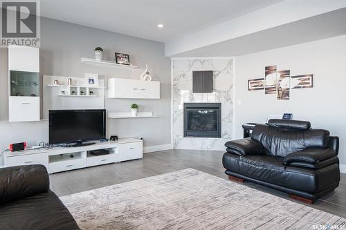 405 Prairie View Drive, Dundurn, SK - Indoor Photo Showing Living Room With Fireplace