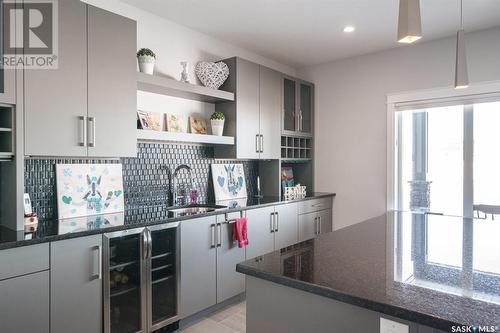 405 Prairie View Drive, Dundurn, SK - Indoor Photo Showing Kitchen