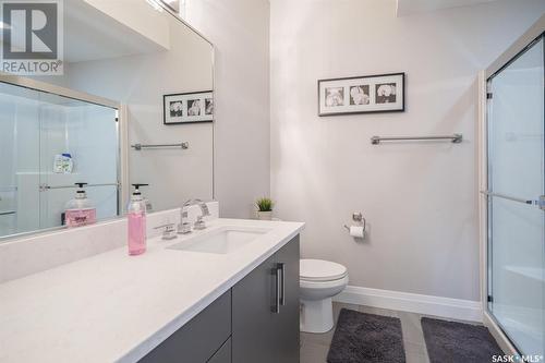 405 Prairie View Drive, Dundurn, SK - Indoor Photo Showing Bathroom