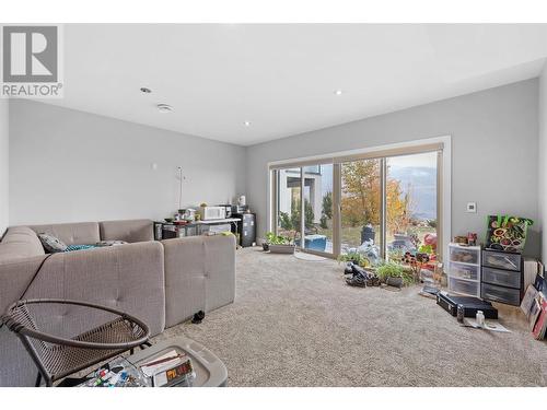 621 Barra Lane, Kelowna, BC - Indoor