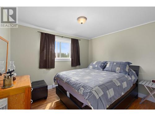 280 Ponto Road, Kelowna, BC - Indoor Photo Showing Bedroom