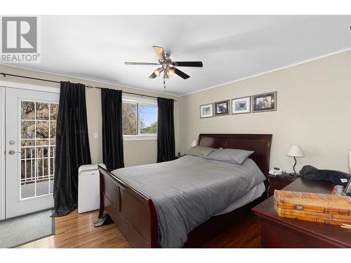 280 Ponto Road, Kelowna, BC - Indoor Photo Showing Bedroom