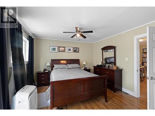 280 Ponto Road, Kelowna, BC - Indoor Photo Showing Bedroom