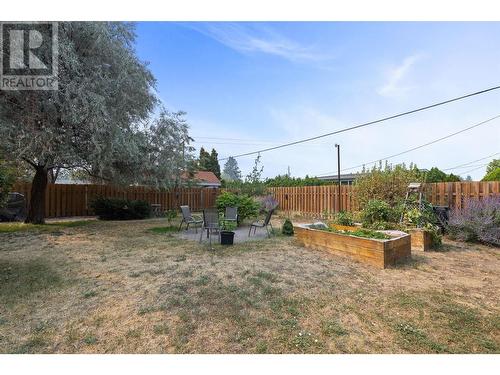 280 Ponto Road, Kelowna, BC - Outdoor With Backyard