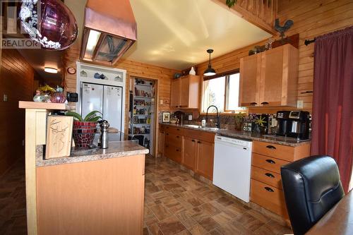 58502 Ootsa Hill Road, Burns Lake, BC - Indoor Photo Showing Kitchen