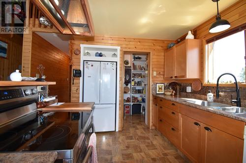 58502 Ootsa Hill Road, Burns Lake, BC - Indoor Photo Showing Kitchen With Double Sink