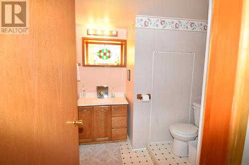 58502 Ootsa Hill Road, Burns Lake, BC - Indoor Photo Showing Bathroom