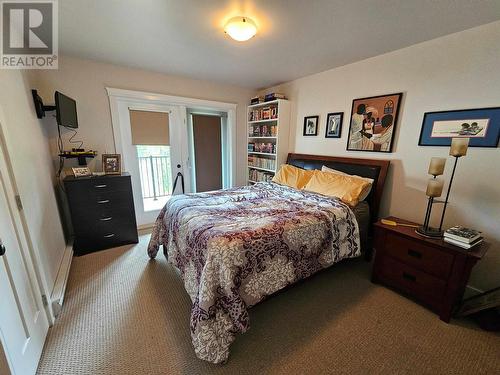 1404 16 Highway, Telkwa, BC - Indoor Photo Showing Bedroom