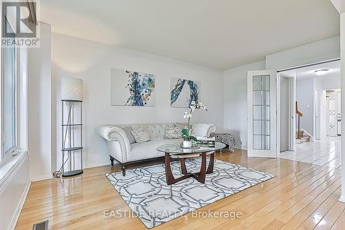 13 - 5021 Sheppard Avenue E, Toronto, ON - Indoor Photo Showing Living Room