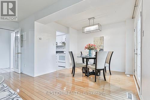 13 - 5021 Sheppard Avenue E, Toronto, ON - Indoor Photo Showing Dining Room