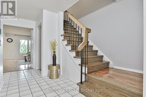 13 - 5021 Sheppard Avenue E, Toronto, ON - Indoor Photo Showing Other Room