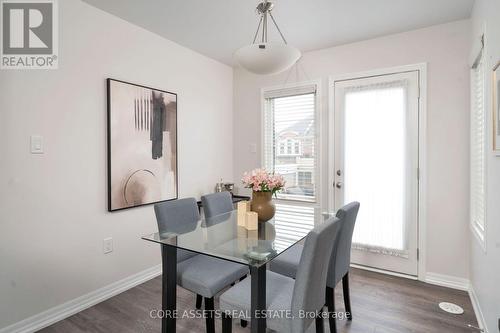 121 Toucan Trail, Oakville, ON - Indoor Photo Showing Dining Room