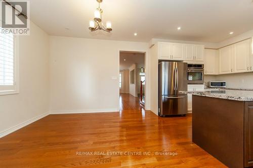 5377 Tenth Line W, Mississauga (Churchill Meadows), ON - Indoor Photo Showing Kitchen With Stainless Steel Kitchen