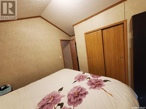 Merilee Way, Rock Ridge Rv Resort, Webb Rm No. 138, SK - Indoor Photo Showing Bedroom