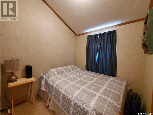 Merilee Way, Rock Ridge Rv Resort, Webb Rm No. 138, SK - Indoor Photo Showing Bedroom