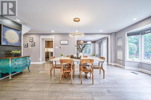 1395 Silversmith Drive, Oakville (Glen Abbey), ON - Indoor Photo Showing Dining Room