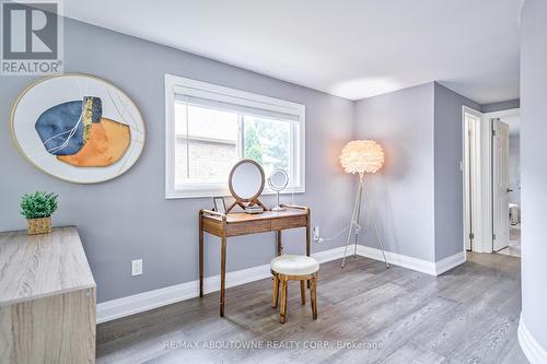 1395 Silversmith Drive, Oakville, ON - Indoor Photo Showing Other Room