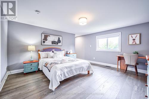 1395 Silversmith Drive, Oakville, ON - Indoor Photo Showing Bedroom