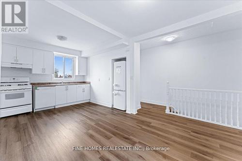 390 Oakwood Avenue, Toronto C03, ON - Indoor Photo Showing Kitchen With Double Sink