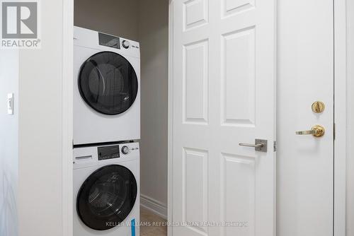 406 - 980 Yonge Street, Toronto C02, ON - Indoor Photo Showing Laundry Room