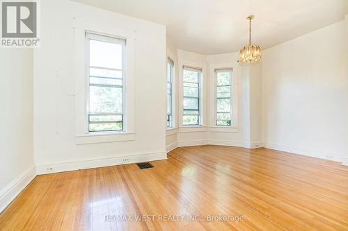 345 Dovercourt Road, Toronto, ON - Indoor Photo Showing Other Room