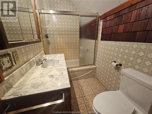 21088 Kenesserie Road, Ridgetown, ON - Indoor Photo Showing Bathroom