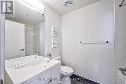 3105 - 199 Richmond Street W, Toronto C01, ON - Indoor Photo Showing Bathroom