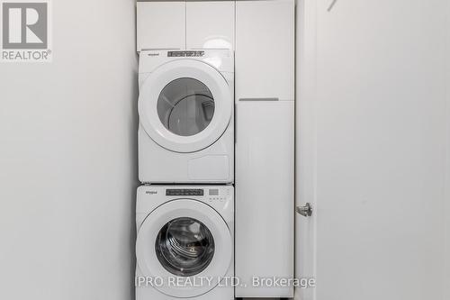 2002 - 500 Brock Avenue, Burlington, ON - Indoor Photo Showing Laundry Room