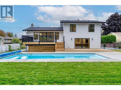 565 Sarsons Road, Kelowna, BC - Outdoor With In Ground Pool