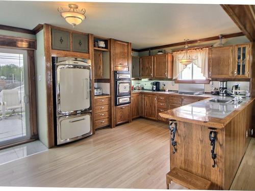 Kitchen - 21 Rue Allard, Matagami, QC - Indoor Photo Showing Kitchen With Double Sink