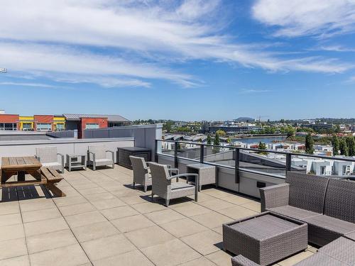 421-767 Tyee Rd, Victoria, BC - Outdoor With View