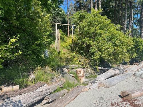 105 Cusheon Pl, Salt Spring, BC 