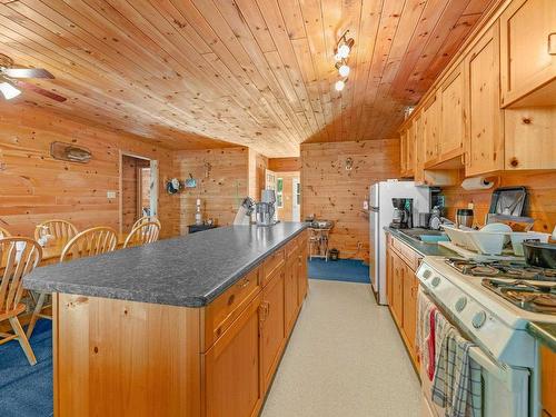 Lot 2 Moore Bay, Kenora, ON - Indoor Photo Showing Kitchen