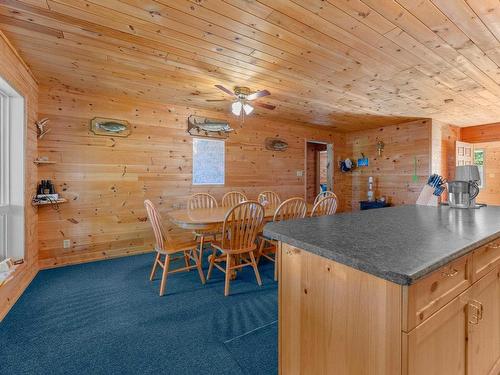 Lot 2 Moore Bay, Kenora, ON - Indoor Photo Showing Dining Room