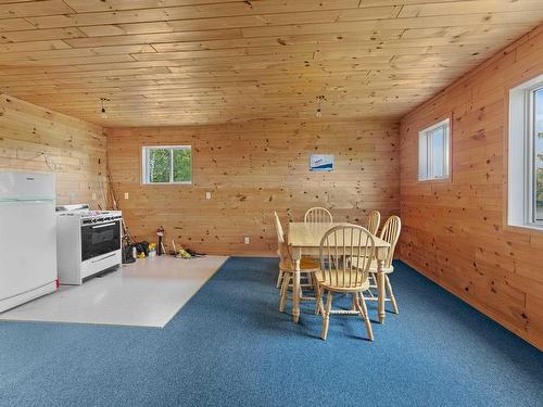 Lot 2 Moore Bay, Kenora, ON - Indoor